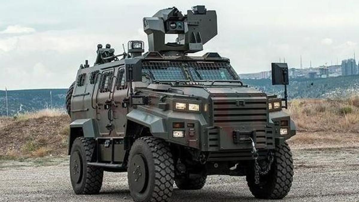 Türk zırhlısı Avrupa'nın kapısını açtı