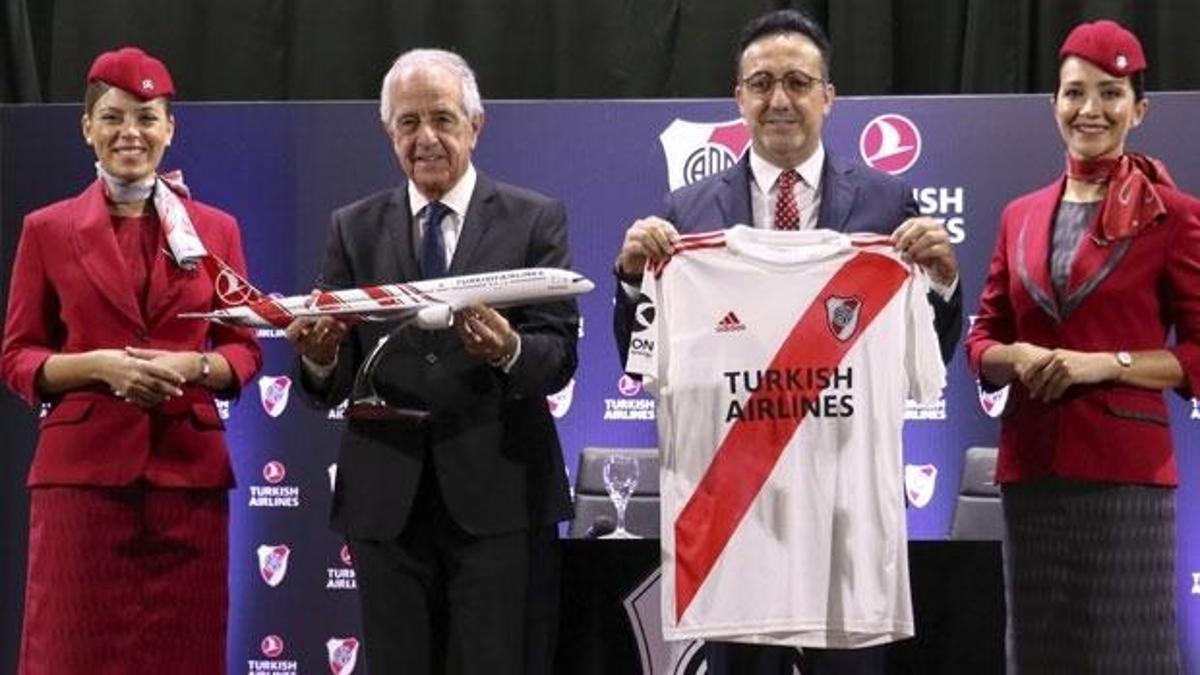 THY River Plate'le sponsorluk anlaşması imzaladı