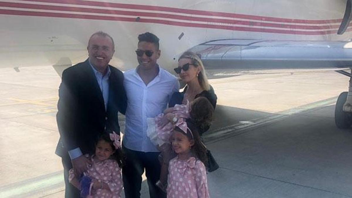 Galatasaray açıkladı! İşte Falcao'nun geliş saati...