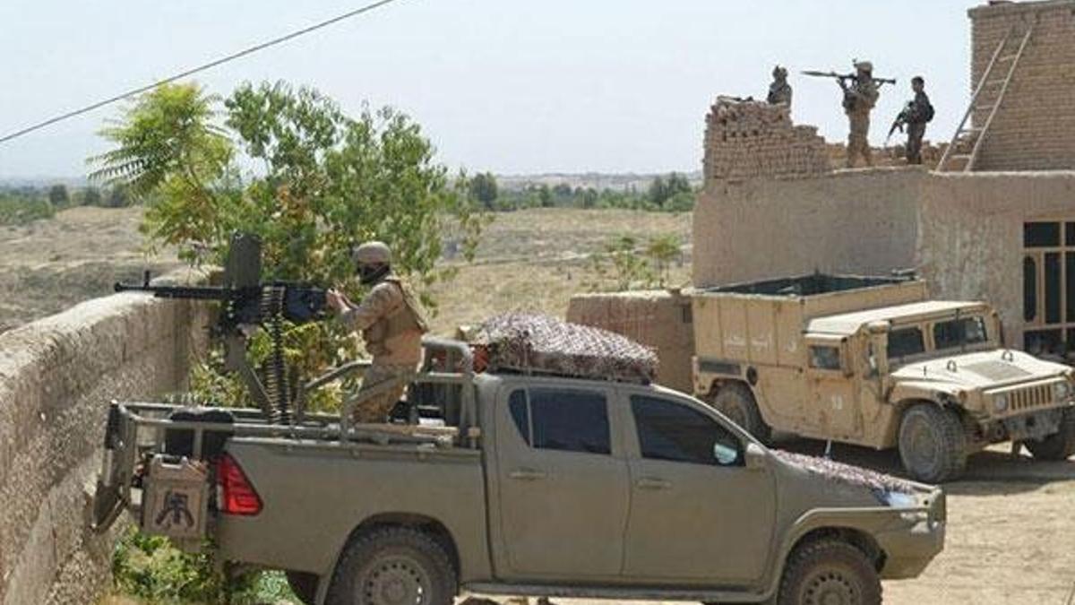 Afganistan'da hava saldırısı: 12 ölü