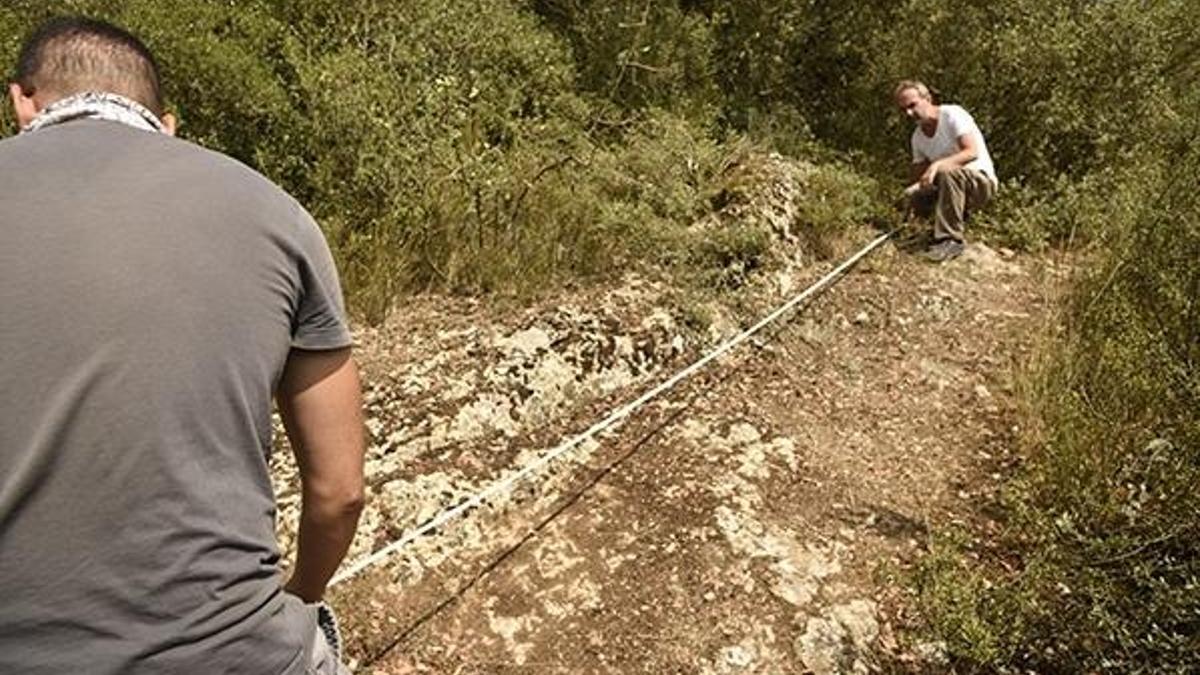 Tarihi yol kalıntıları bulundu