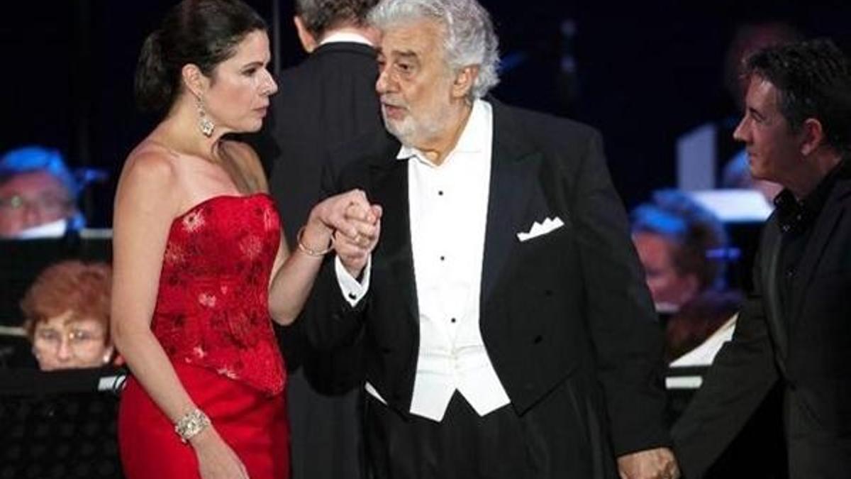 Dünyaca ünlü tenor Placido Domingo hakkında şok iddia! 11 kadın daha...