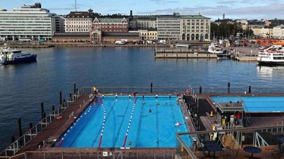 Finlandiya'da havuzda tesettür mayo yasağı kaldırıldı