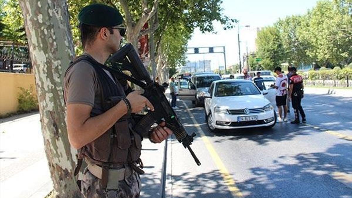 İstanbul'da "Kurt Kapanı 2019-14" uygulaması
