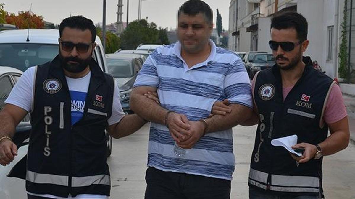 FETÖ şüphelisinin evinde 70 hard disk ele geçirildi!