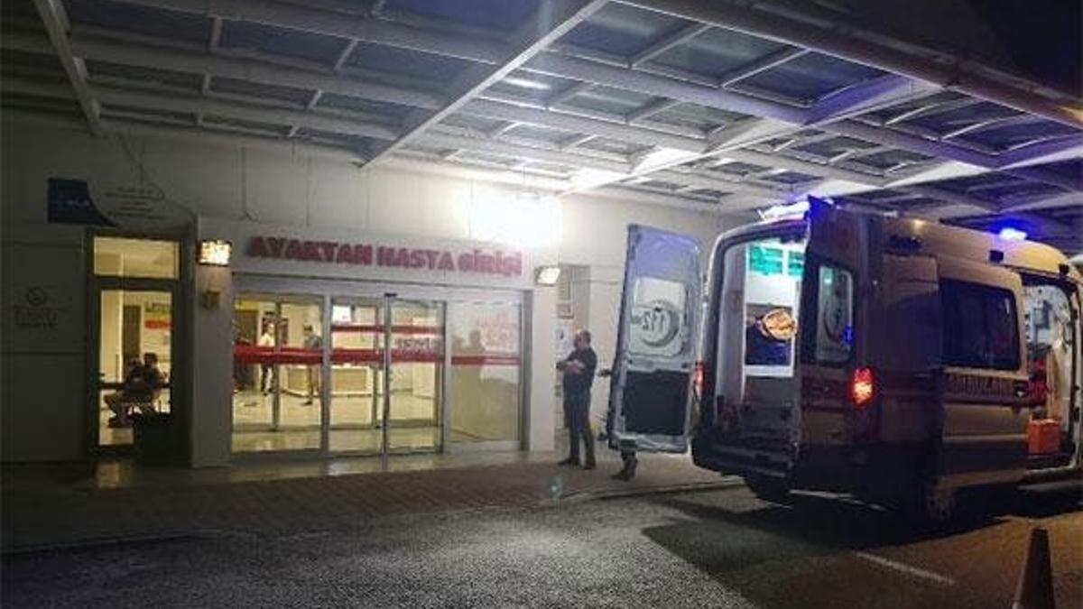 Düğünde satırlı kavga: 2 yaralı
