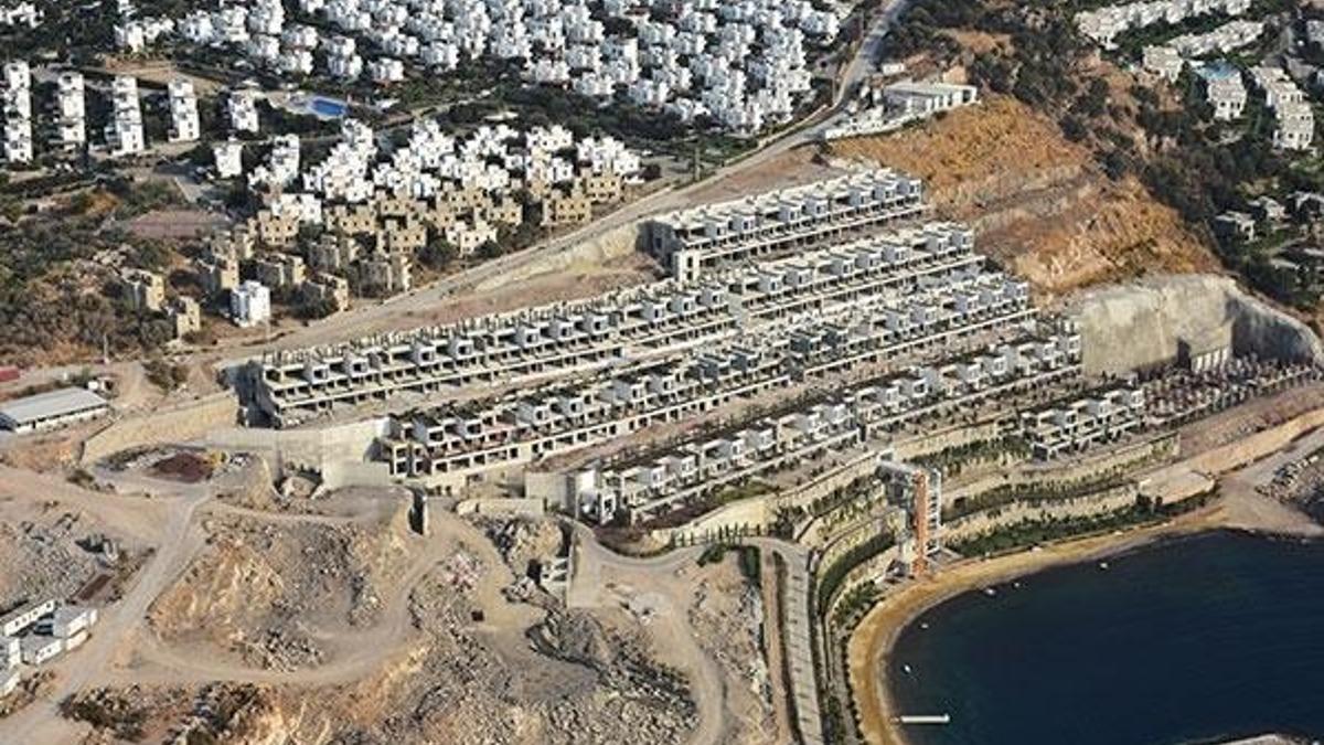 Bodrum'da yıkımlar devam ediyor