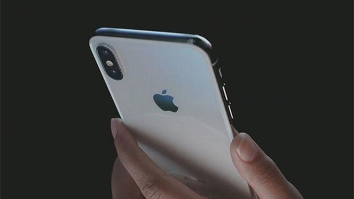 iPhone’dan üç model