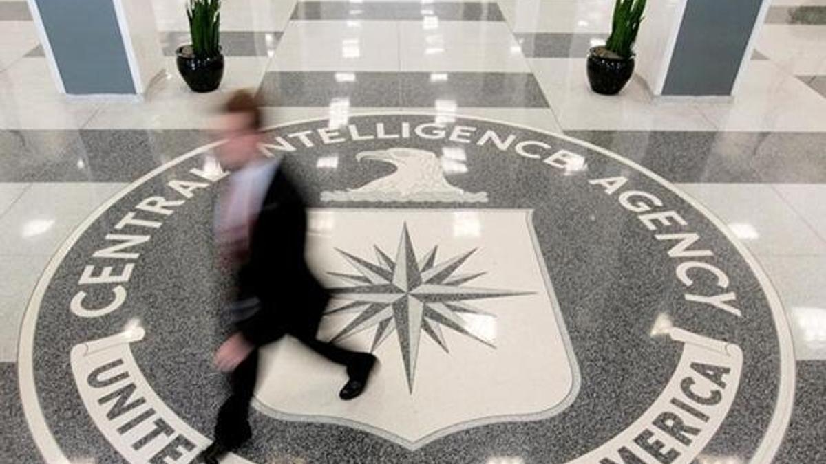 CIA, Kremlin'deki casusunu geri çekmek zorunda kaldı