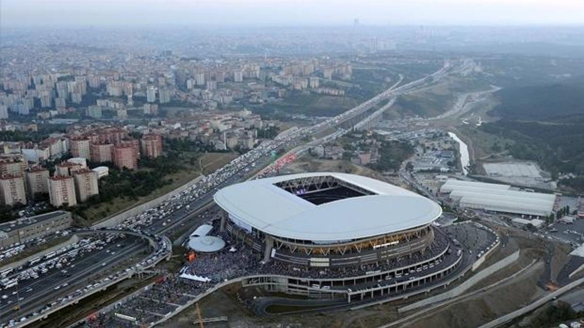 Galatasaray resmen açıkladı! Türk Telekom Stadı...