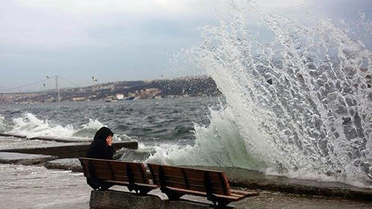 AKOM'dan İstanbul için fırtına uyarısı!