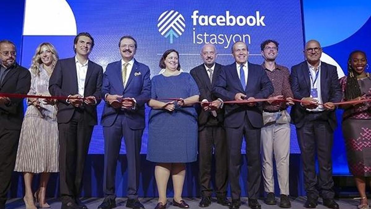 'Facebook İstasyon' İstanbul'da açıldı