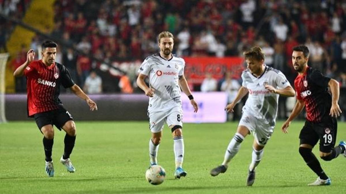 Beşiktaş'ta 18 yıl sonra aynı kâbus!