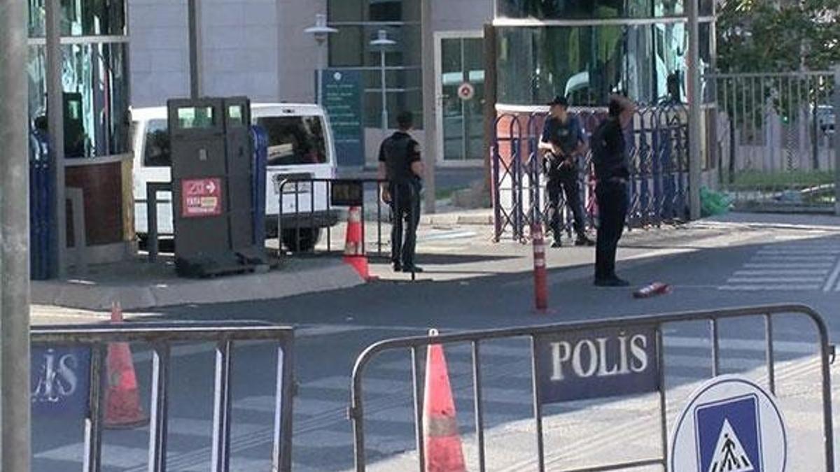 İstanbul Adliyesi'nde silah sesleri
