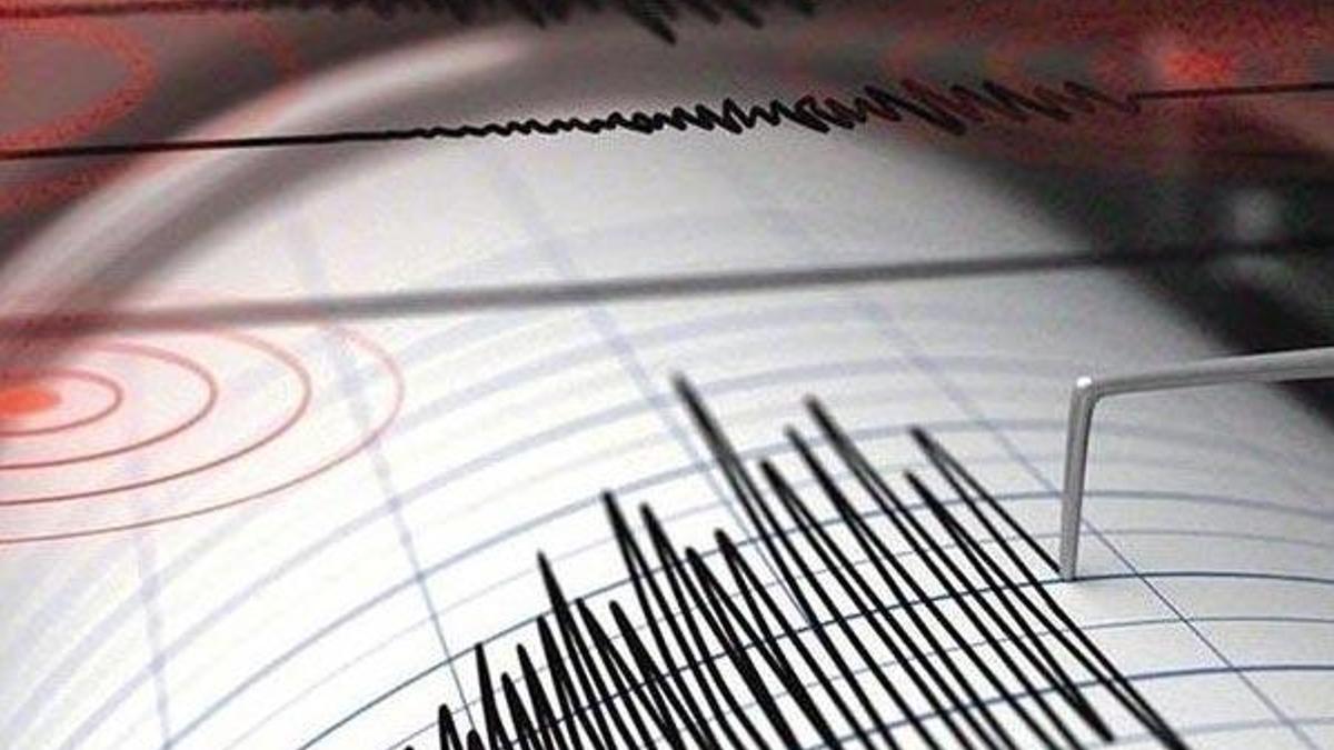 İzmir'de 3.2 büyüklüğünde deprem