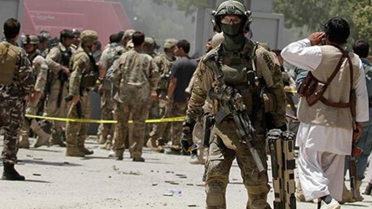 Afganistan'da NATO askerlerine silahlı saldırı!