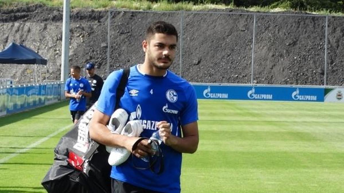 Eski Galatasaraylı Ozan Kabak'tan transfer itirafı!