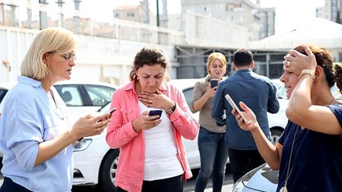 İstanbul'da deprem! AFAD'dan son dakika uyarısı...