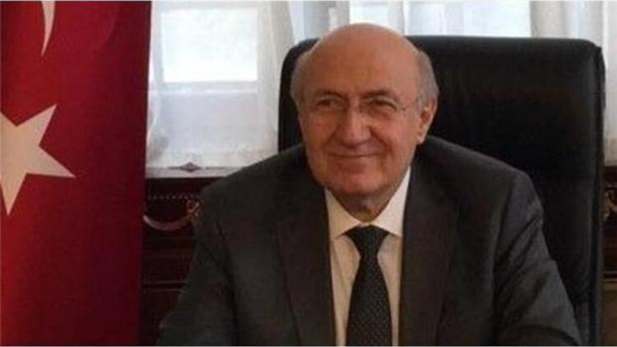 Mehmet Emin Arat Galatasaray Kulübü üyeliğinden istifa etti!