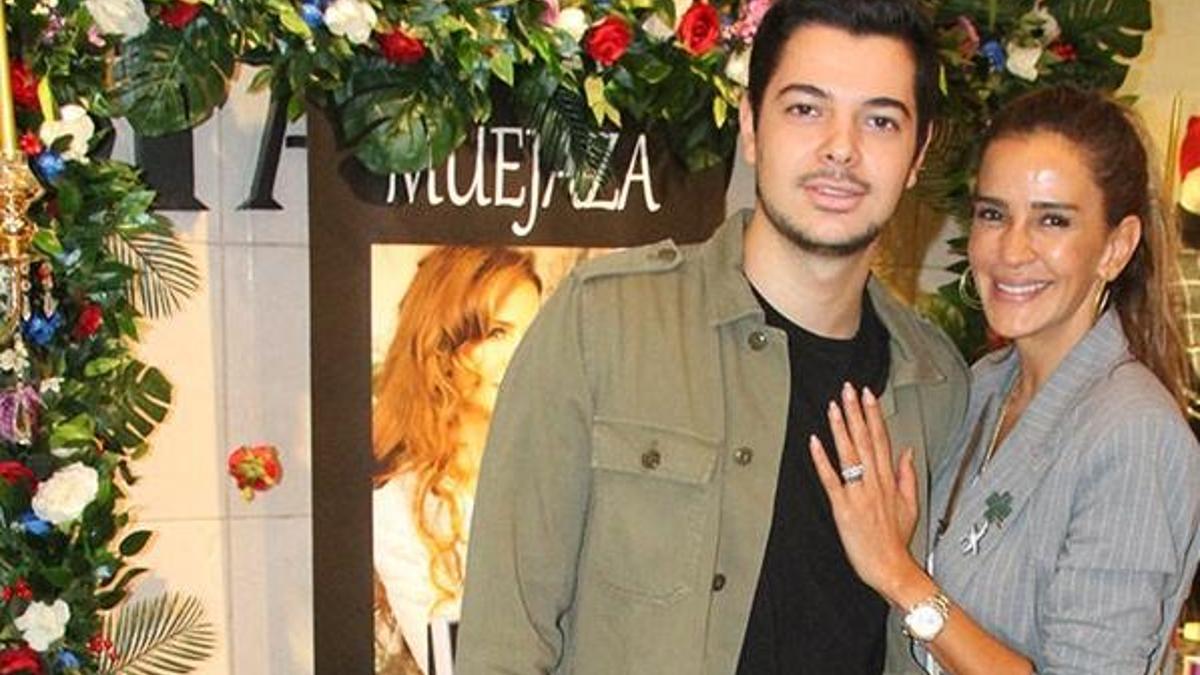 Eremcan Acar'dan annesine destek