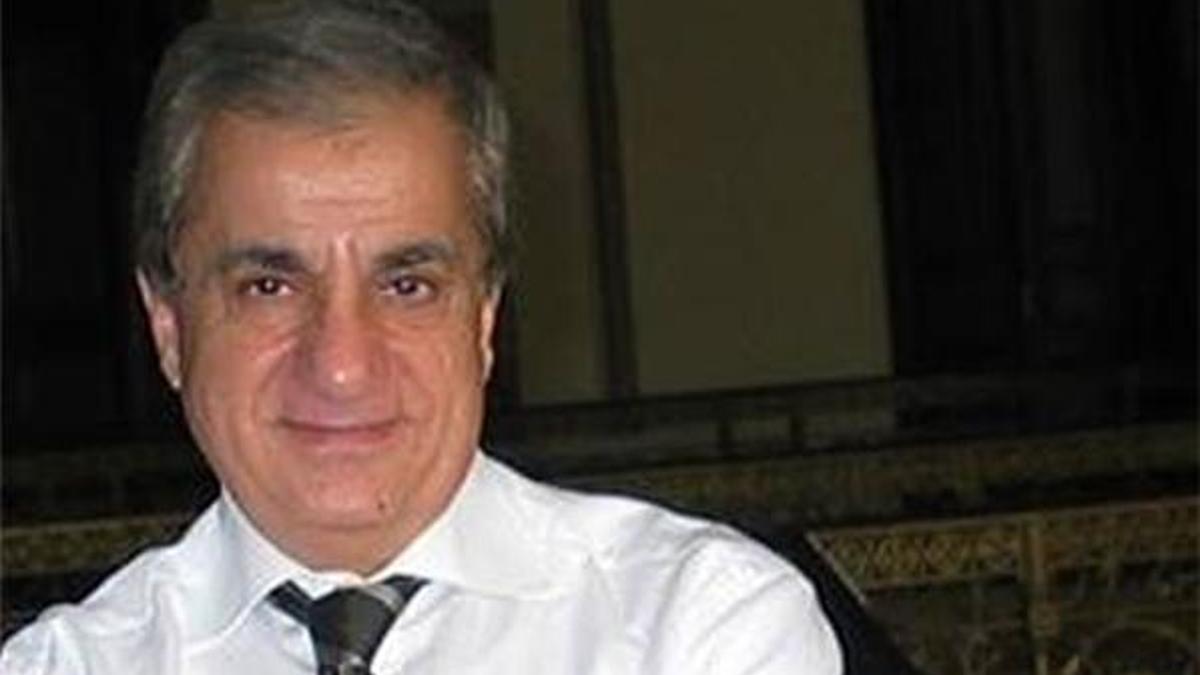 Ünlü jinekoloğa iki kadın hastasına cinsel saldırıdan hapis