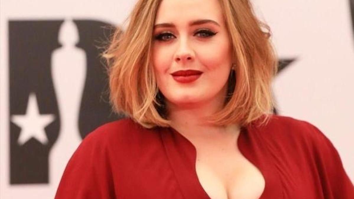 Adele hızlı çıktı! Boşandıktan sonra...