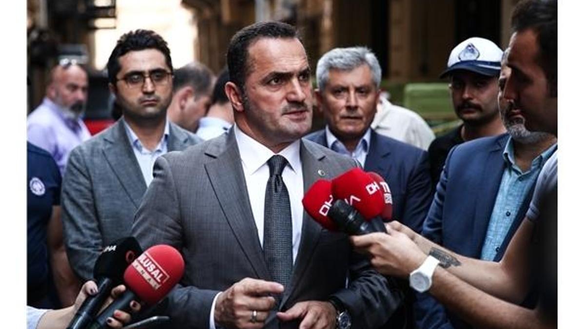 İstanbul'da hareketli dakikalar! Sokak kapatıldı