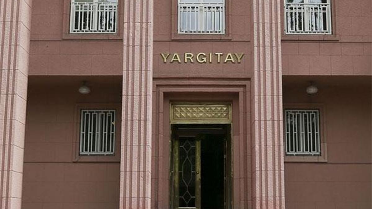 Mehmet Ali Pekgüzel'e FETÖ'den hapis cezası