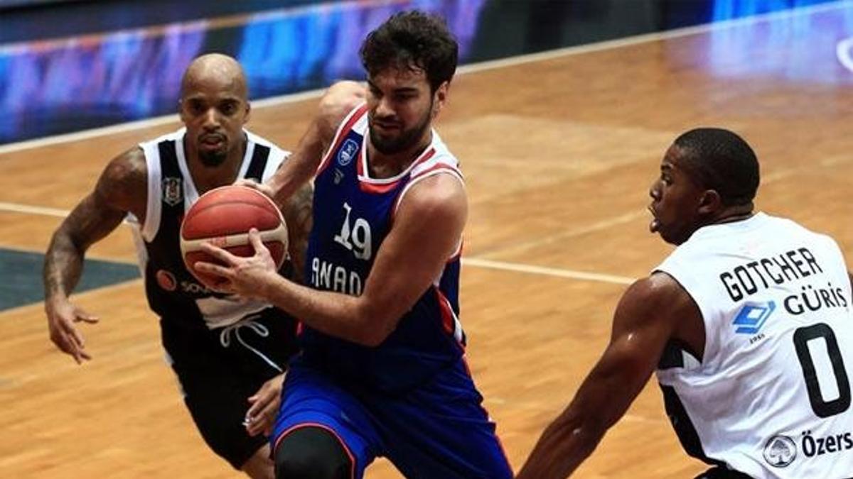 Beşiktaş Sompo Sigorta: 68 - Anadolu Efes: 80