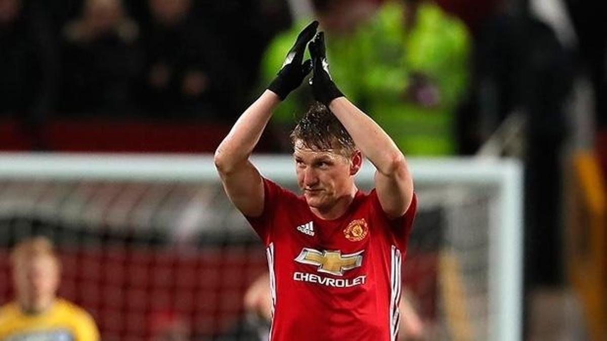 Schweinsteiger futbolu bıraktığını açıkladı