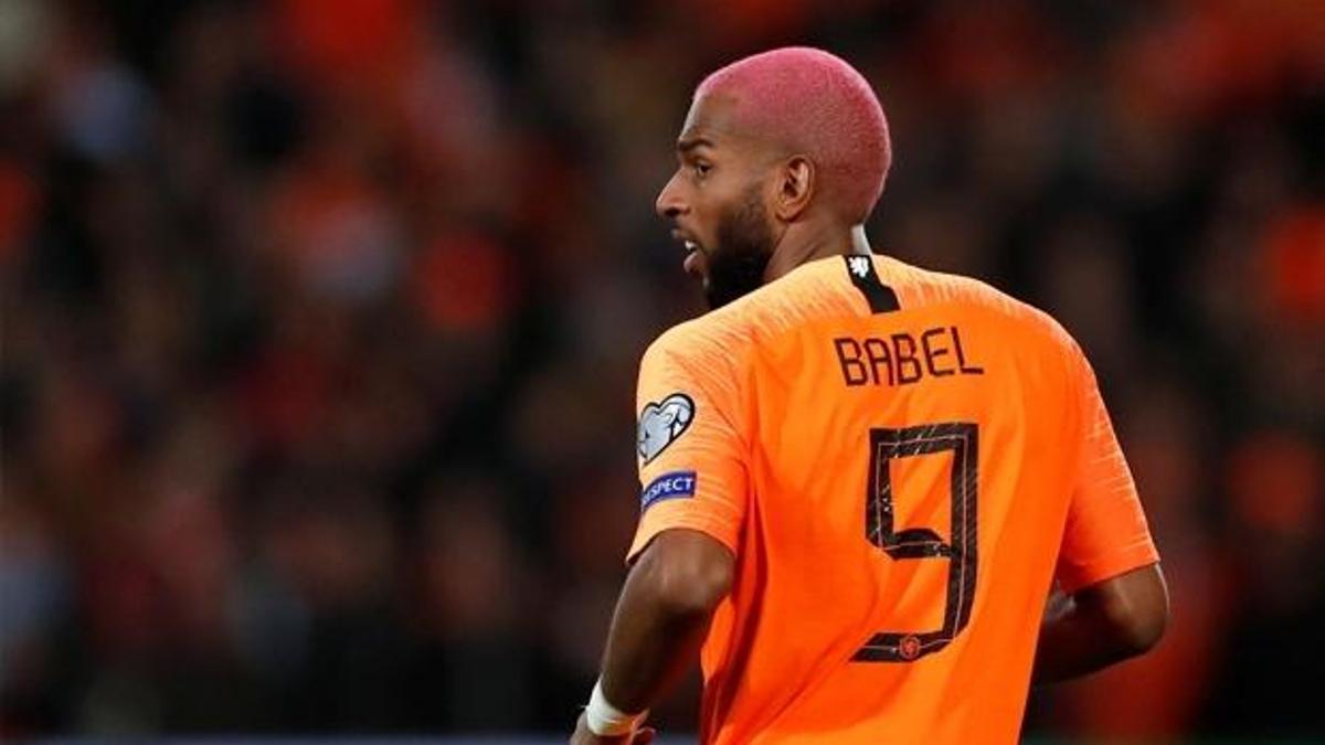 Babel için şok sözler: Çeneni kapat! B sınıfı futbolcu...