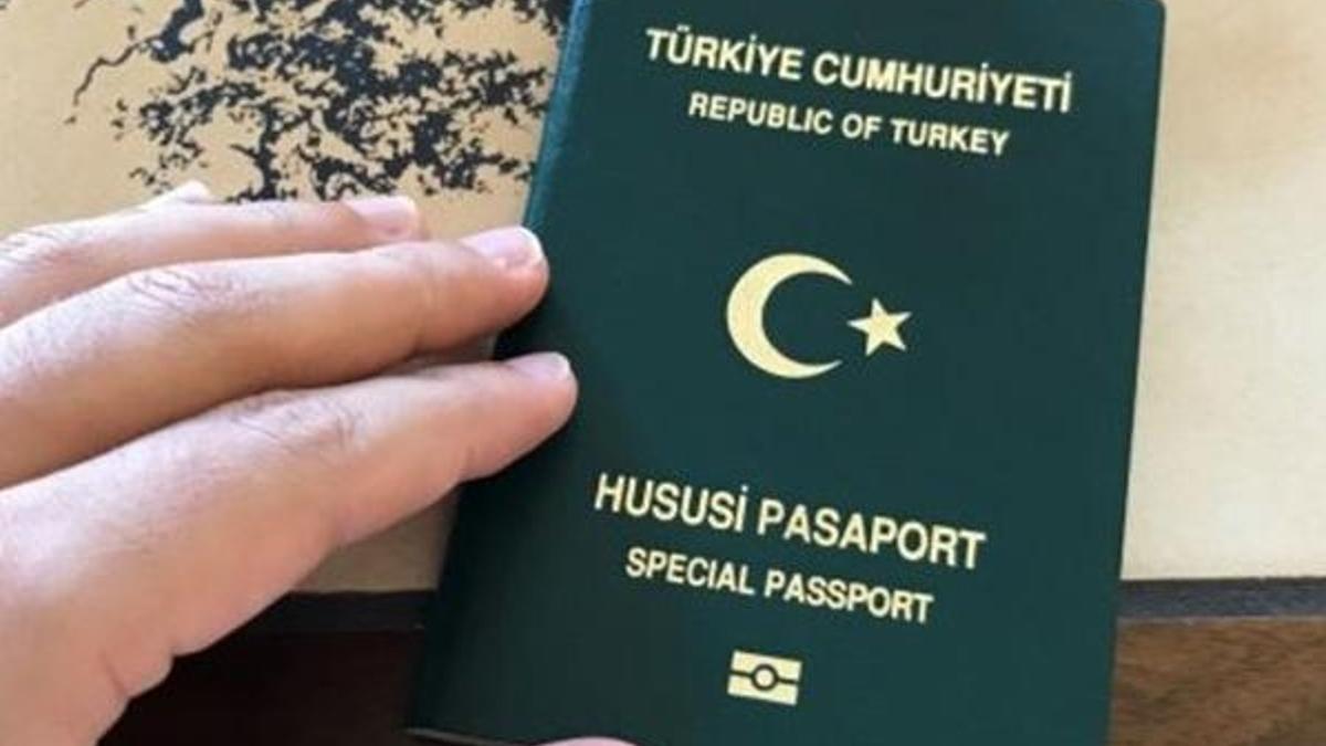 10 yıllık memur yeşil pasaport alabilir mi?