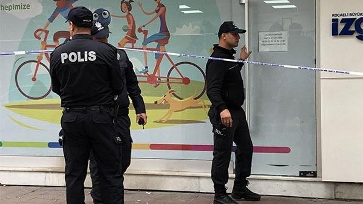 3 ay önce boşandığı eşini takip edip öldürdü!