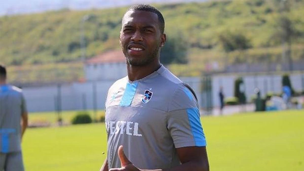 Daniel Sturridge formayı istiyor!
