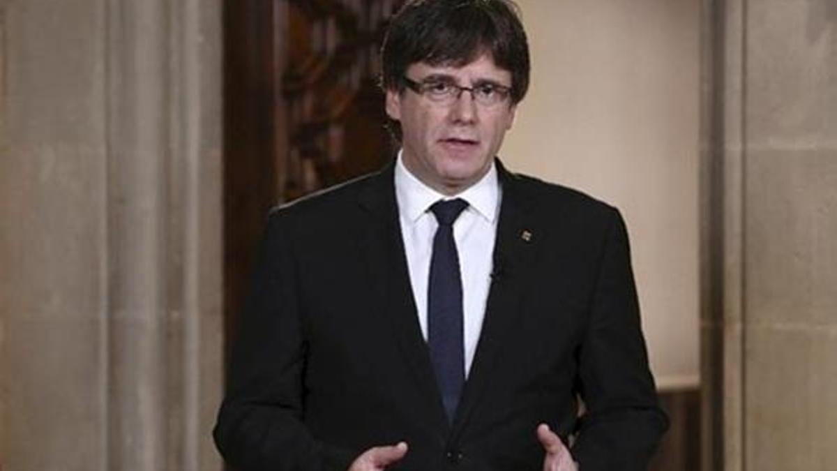 Eski Katalan lider Puigdemont teslim oldu