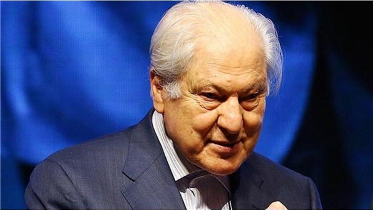 Nuri Pakdil kimdir?