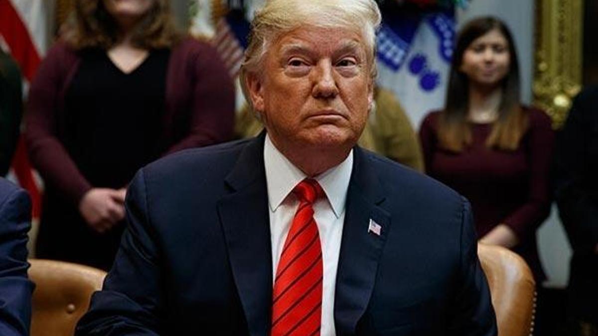 Trump G-7 Zirvesi'ni kendi otelinde düzenlemekten vazgeçti