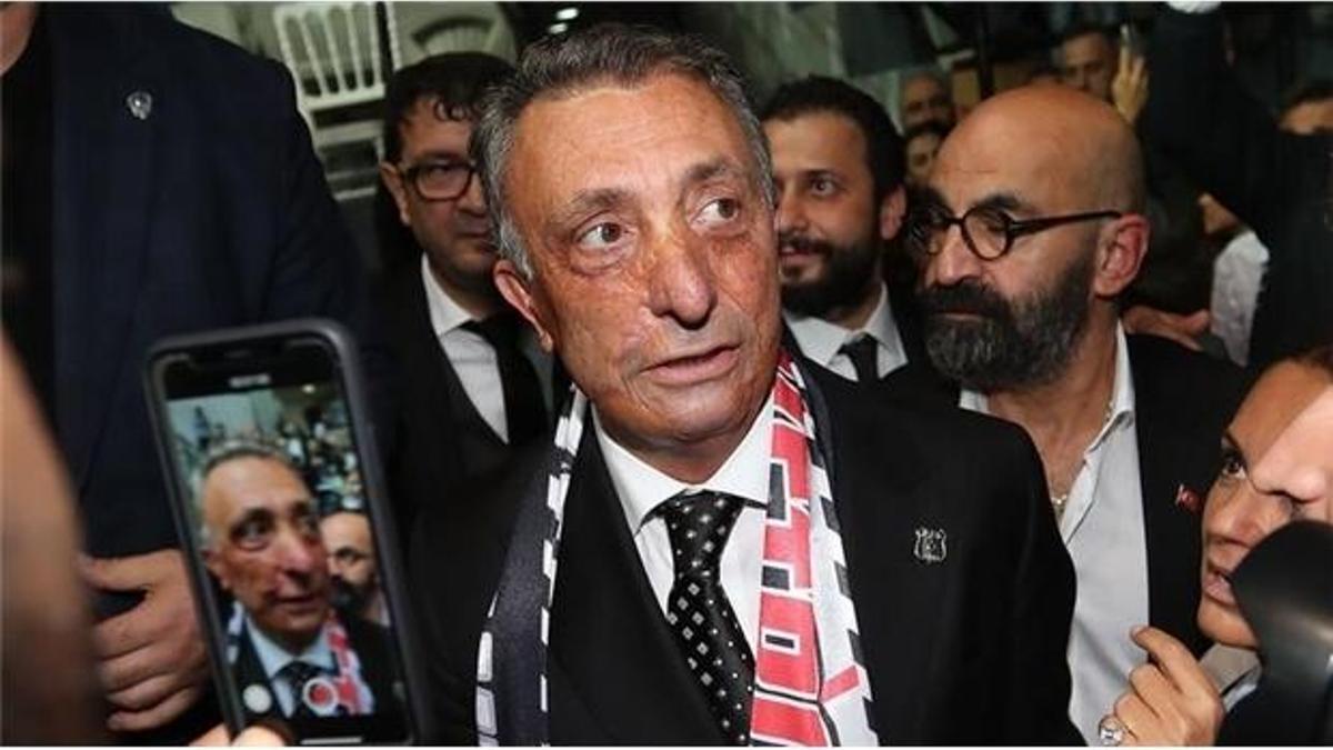 Beşiktaş'ın 34. başkanı Ahmet Nur Çebi oldu!