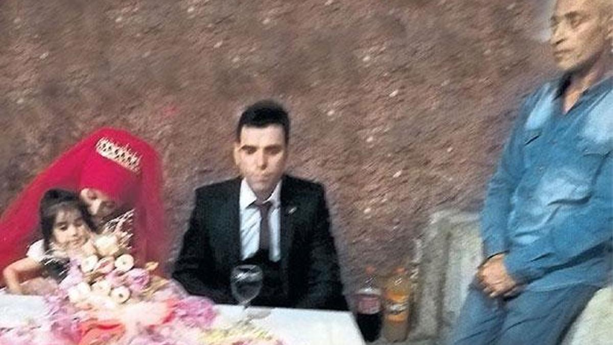 Damadının boğazını kesti! 'İbret olsun diye'