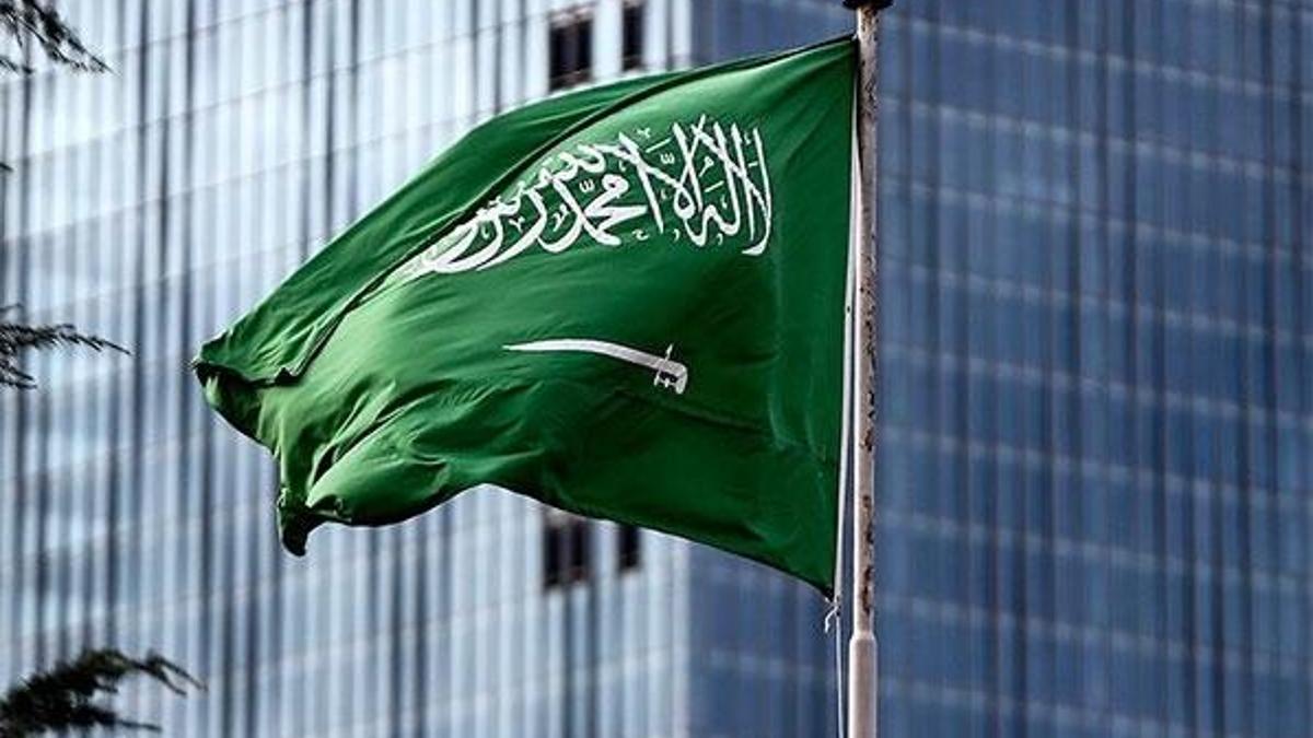 Suudi Arabistan'da flaş karar! Görevden alındı
