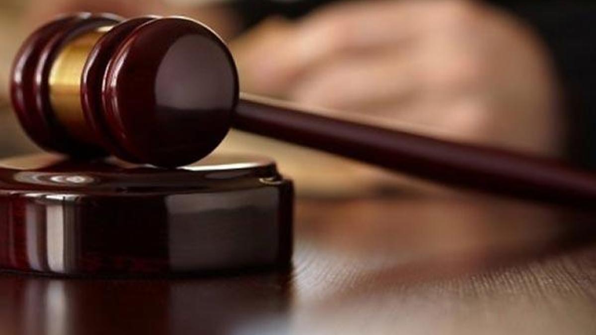 Oyuncuya cinsel saldırıyla suçlanan yönetmen hakkında karar açıklandı!