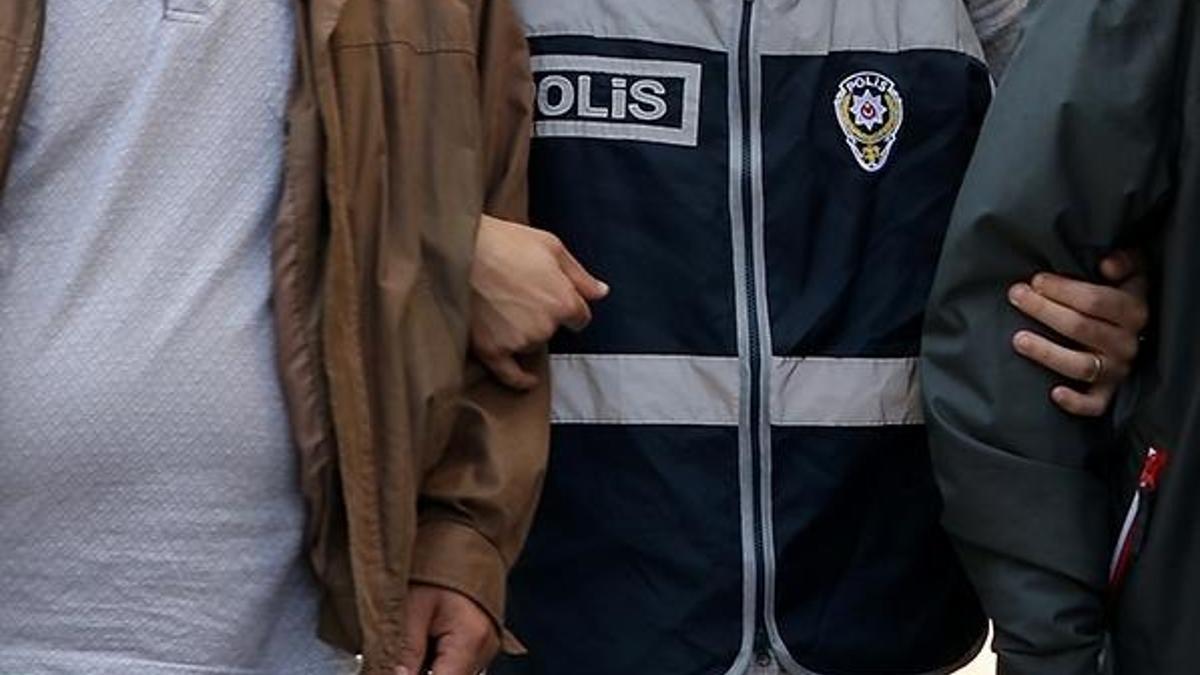 Mülakat operasyonu! Albay gözaltına alındı...