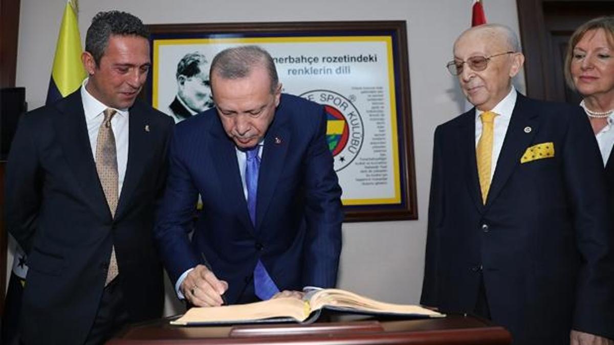 Cumhurbaşkanı Erdoğan, Fenerbahçe Yüksek Divan Kurulu'nda konuştu
