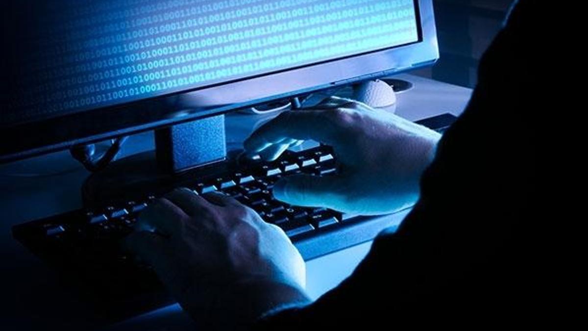 Türkiye'ye siber saldırı! İnternet sitelerine erişim koptu