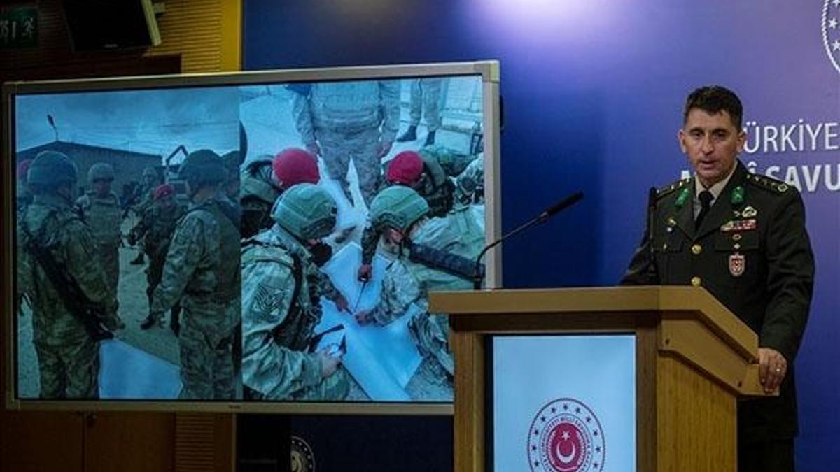 MSB'den açıklama: Türkiye'ye yönlendirilmiş 75 adet roket!