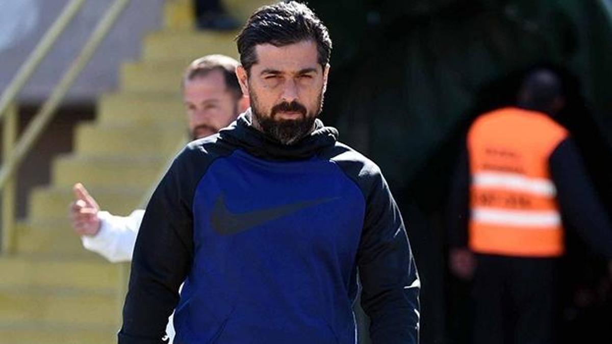 Göztepe'de İlhan Palut hamlesi! Kabul etti...