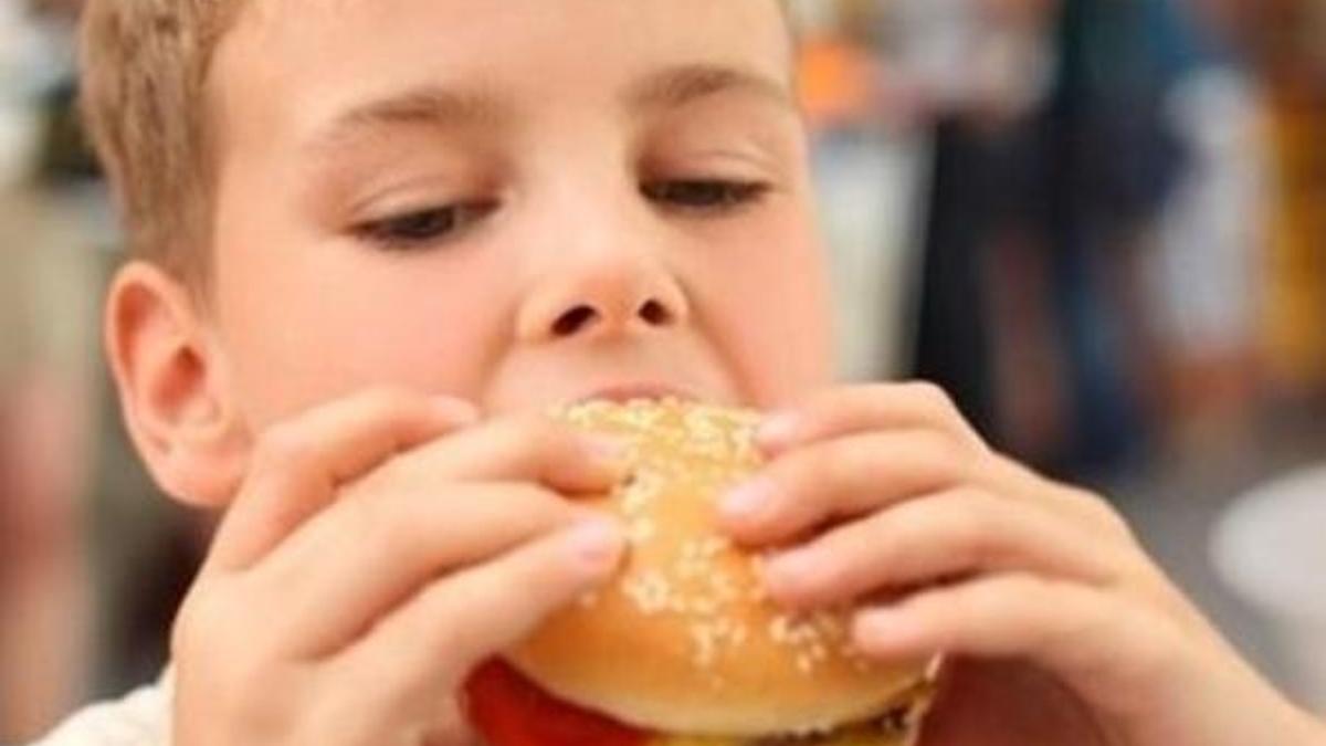 Her 3 çocuktan biri obez adayı