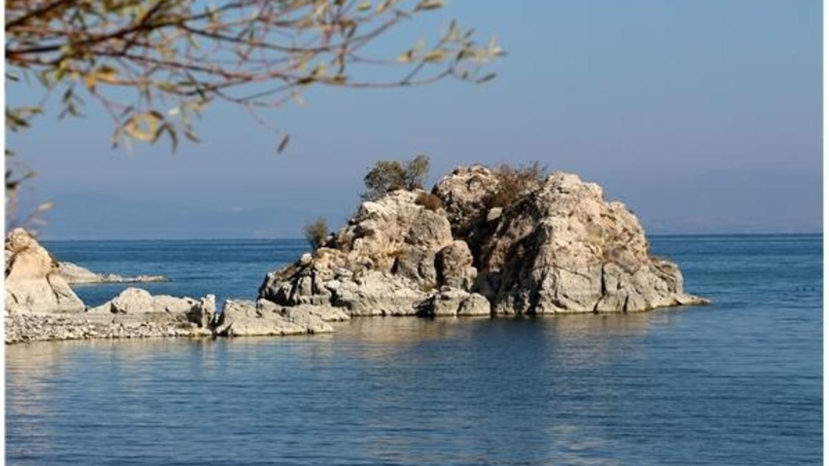 Doğa harikası için tehlike çanları çalıyor!