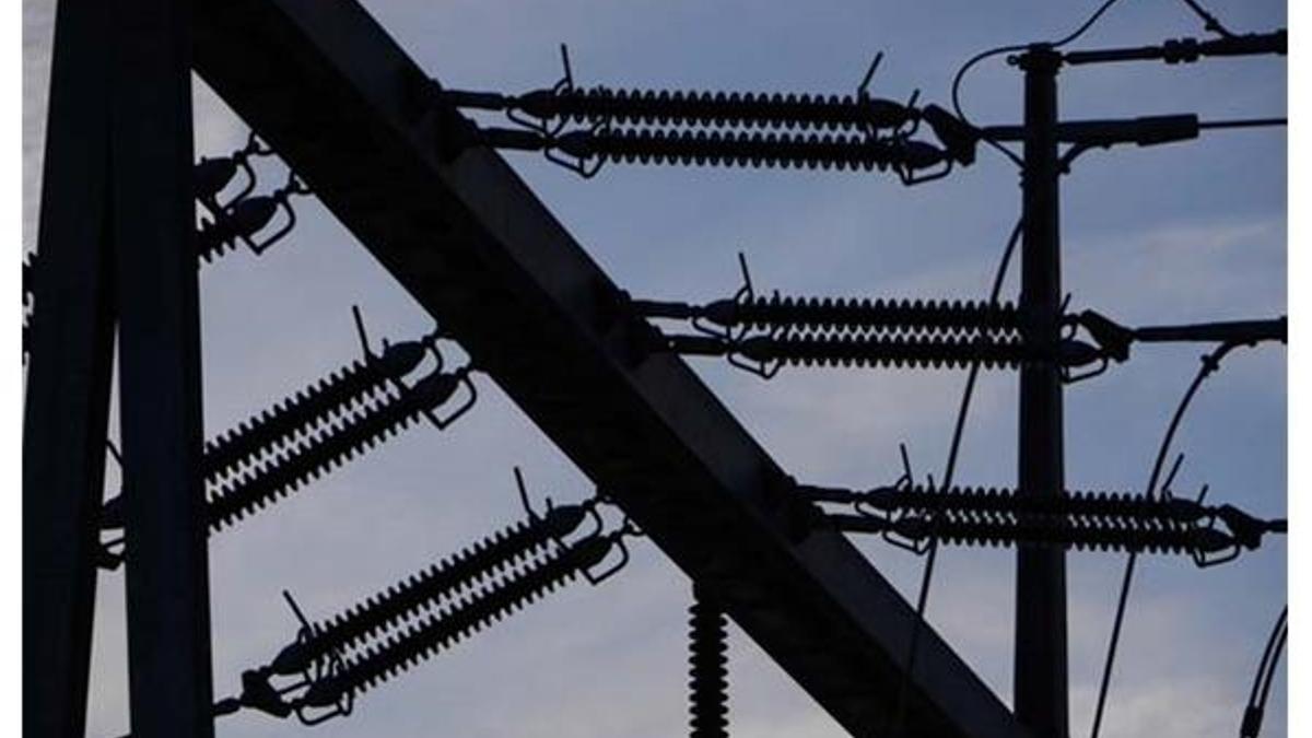 İstanbul'da elektrik kesintisi! Elektrikler ne zaman gelecek?