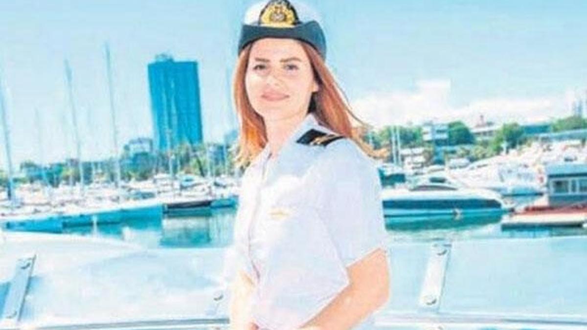 Türkiye'nin ilk kadın kaptanı Yanar'a kötü haber!